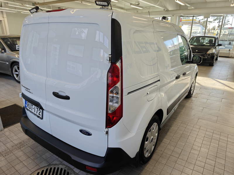 Ford Transit Connect vaihtoauto