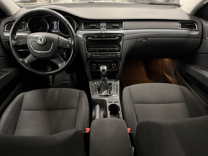 Skoda Superb vaihtoauto