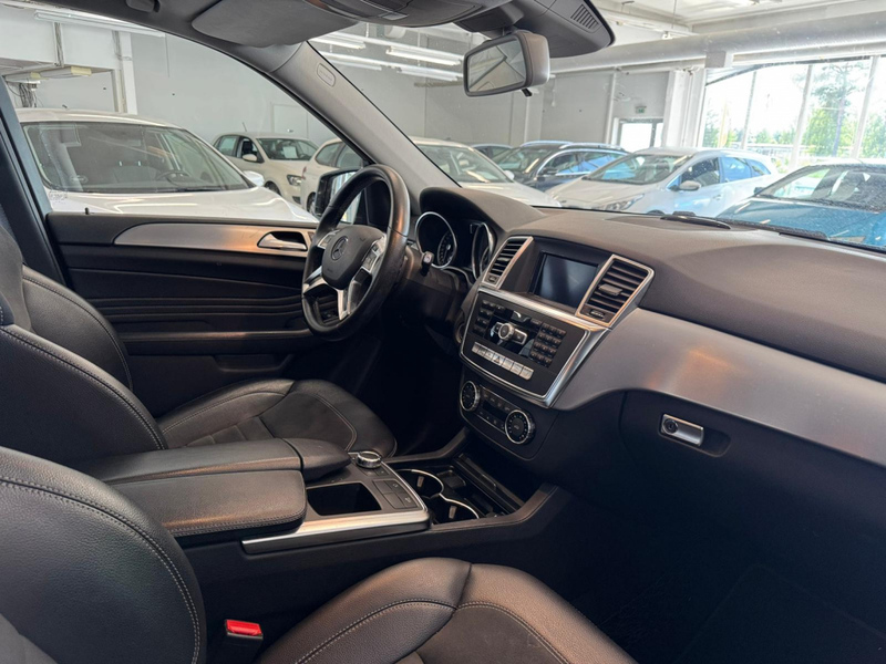 Mercedes-Benz ML vaihtoauto