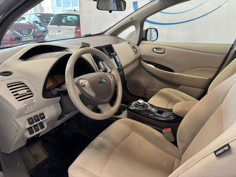 Nissan Leaf vaihtoauto