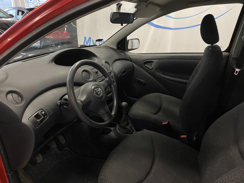 Toyota Yaris vaihtoauto