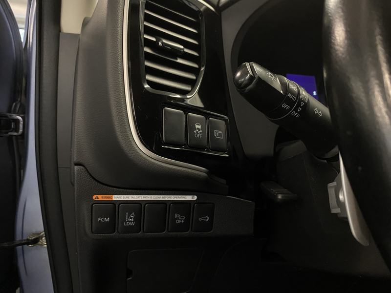 Mitsubishi Outlander PHEV vaihtoauto