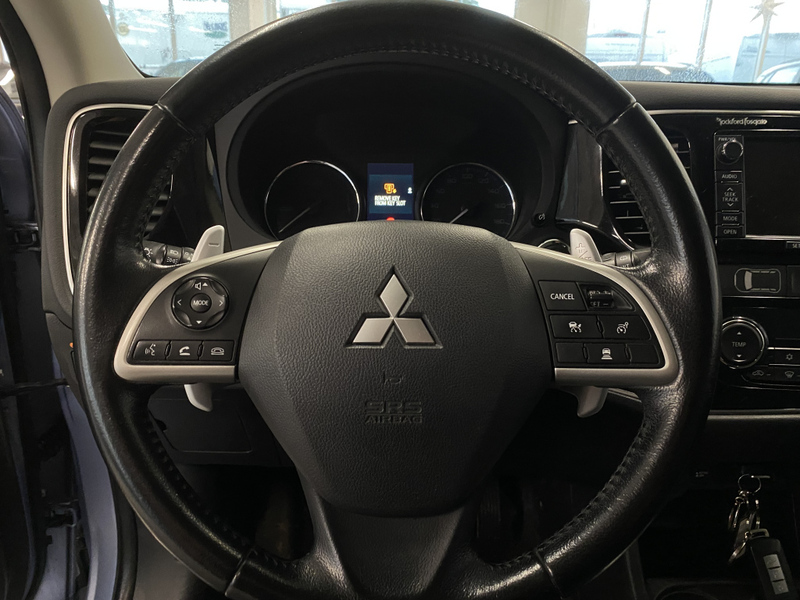 Mitsubishi Outlander PHEV vaihtoauto