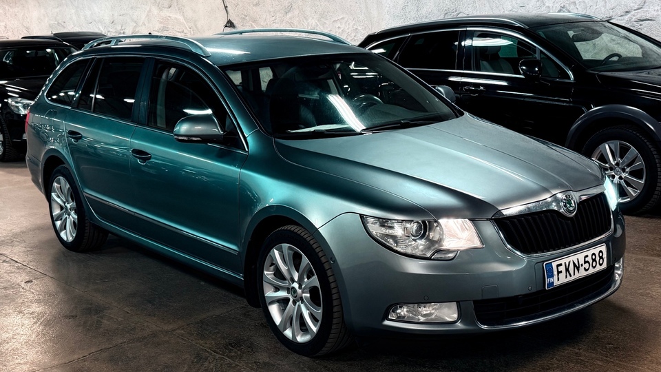 Skoda Superb vaihtoauto