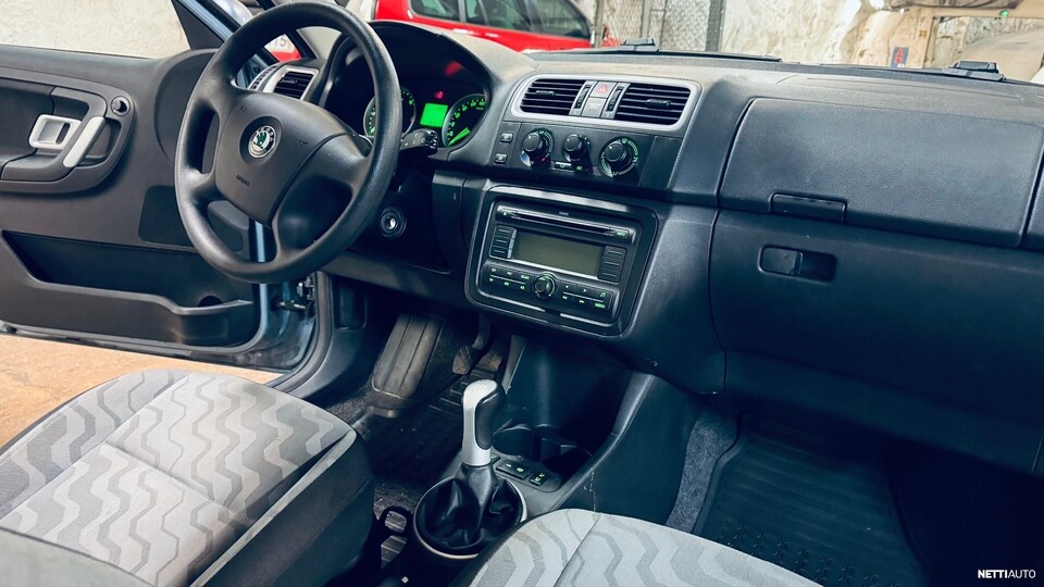 Skoda Fabia vaihtoauto