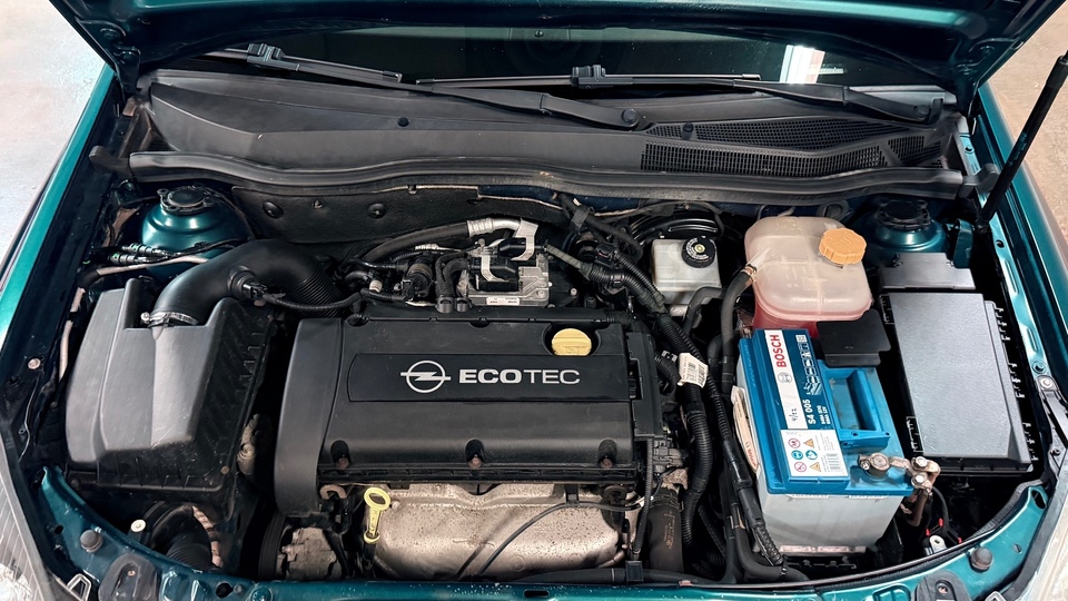 Opel Astra vaihtoauto