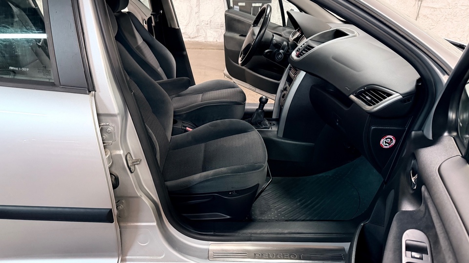 Peugeot 207 vaihtoauto