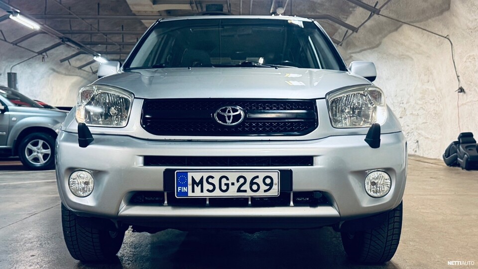 Toyota RAV4 vaihtoauto