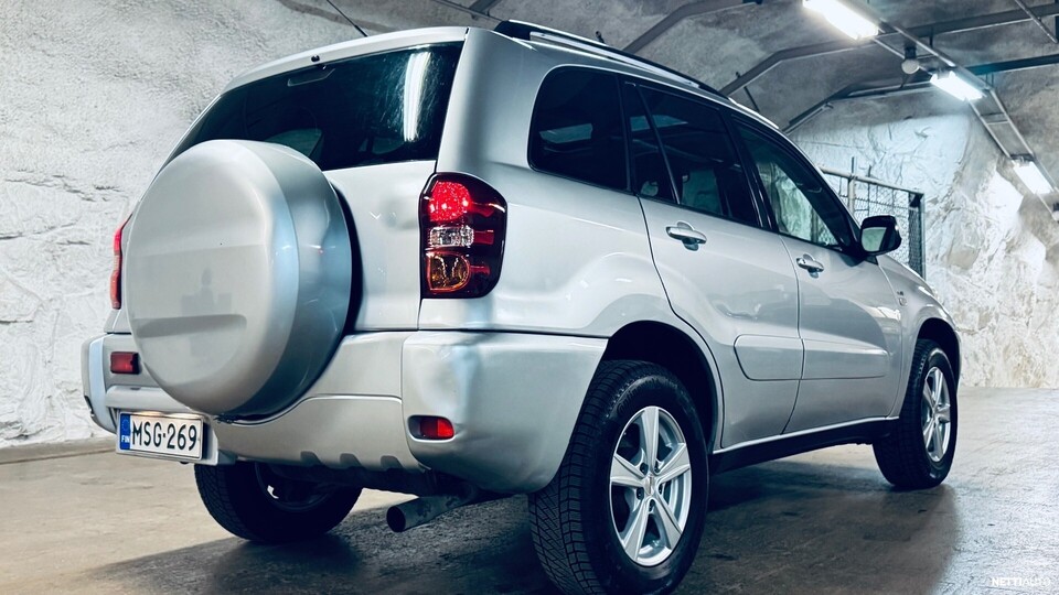 Toyota RAV4 vaihtoauto