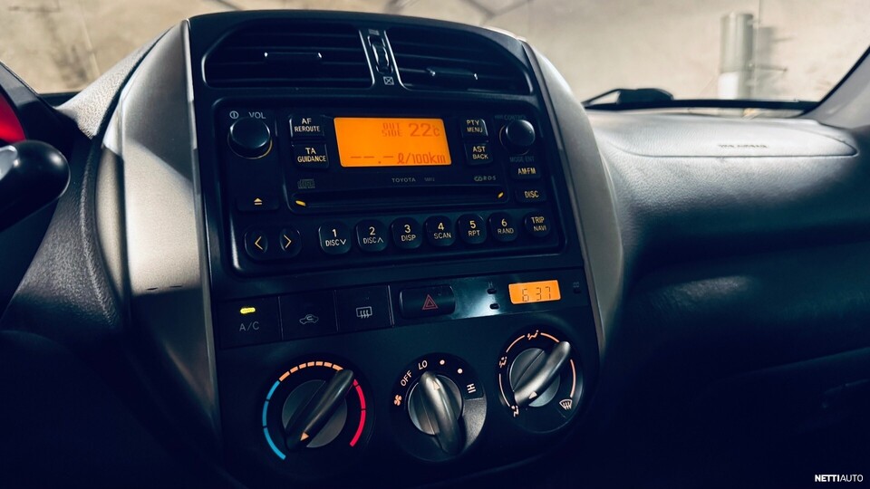 Toyota RAV4 vaihtoauto