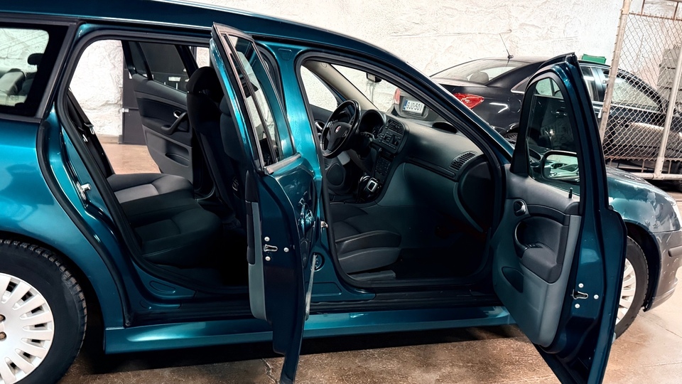 Saab 9-3 vaihtoauto