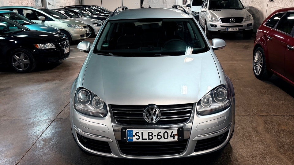 Volkswagen Golf vaihtoauto