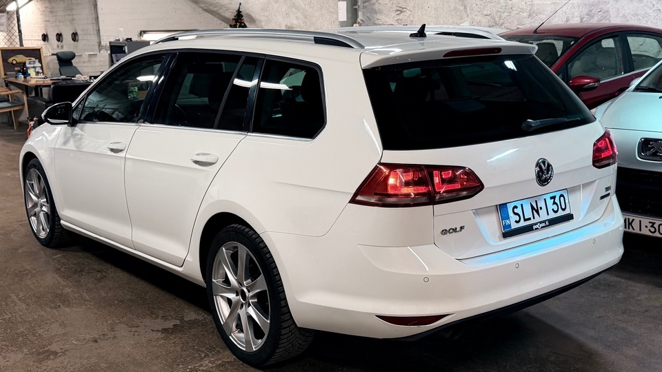 Volkswagen Golf vaihtoauto