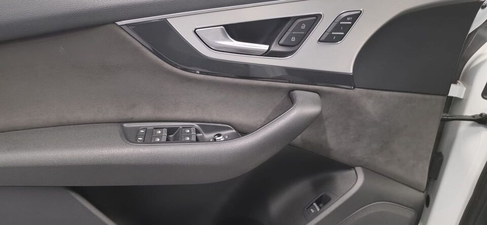 Audi Q7 vaihtoauto