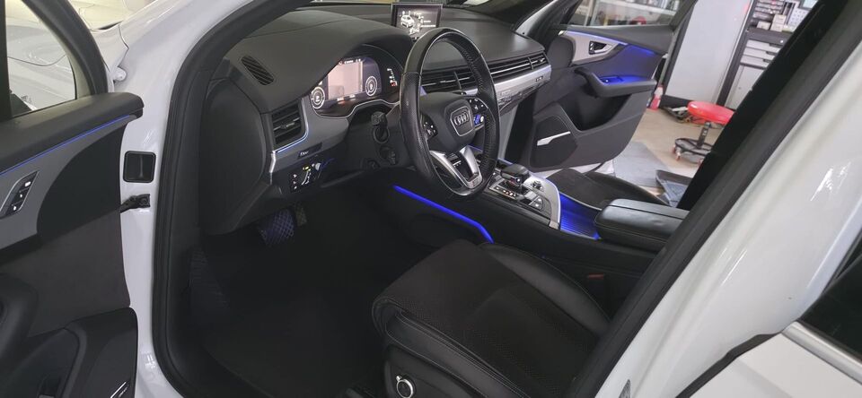 Audi Q7 vaihtoauto