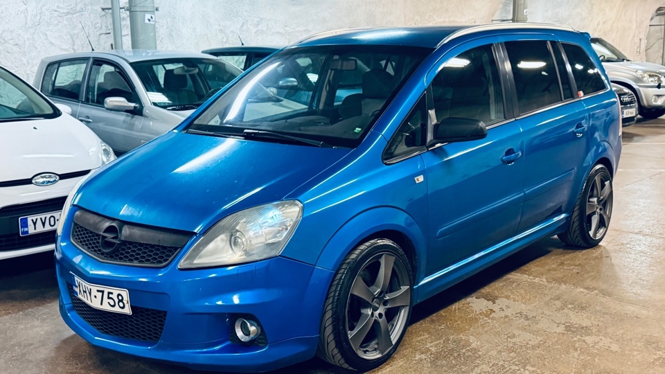 Opel Zafira vaihtoauto