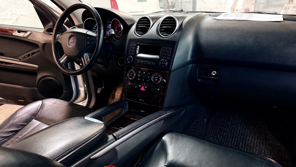 Mercedes-Benz ML vaihtoauto