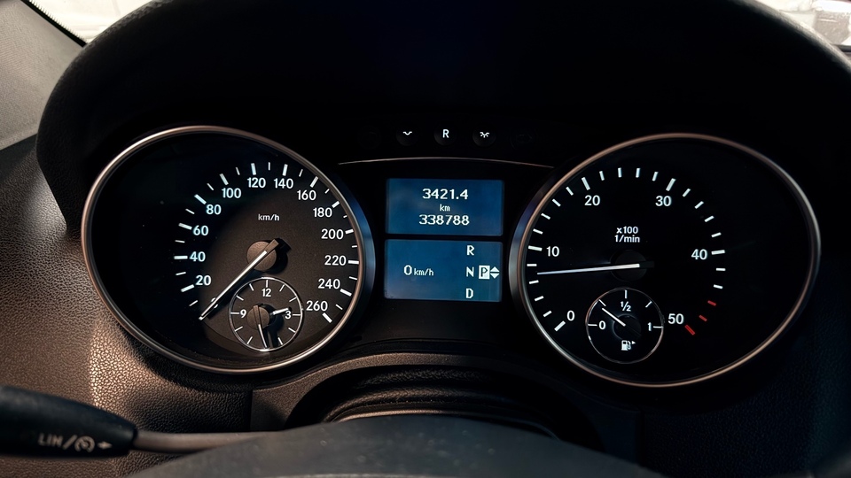 Mercedes-Benz ML vaihtoauto