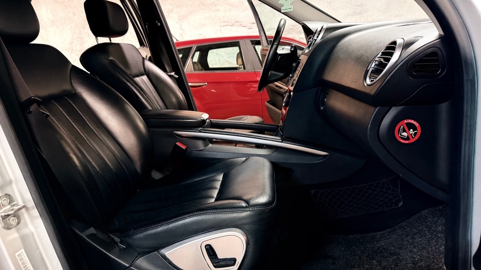 Mercedes-Benz ML vaihtoauto