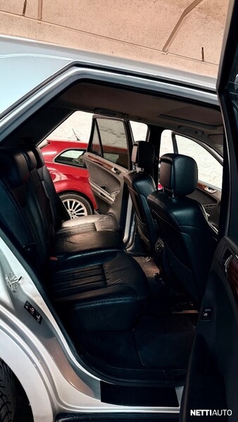 Mercedes-Benz ML vaihtoauto