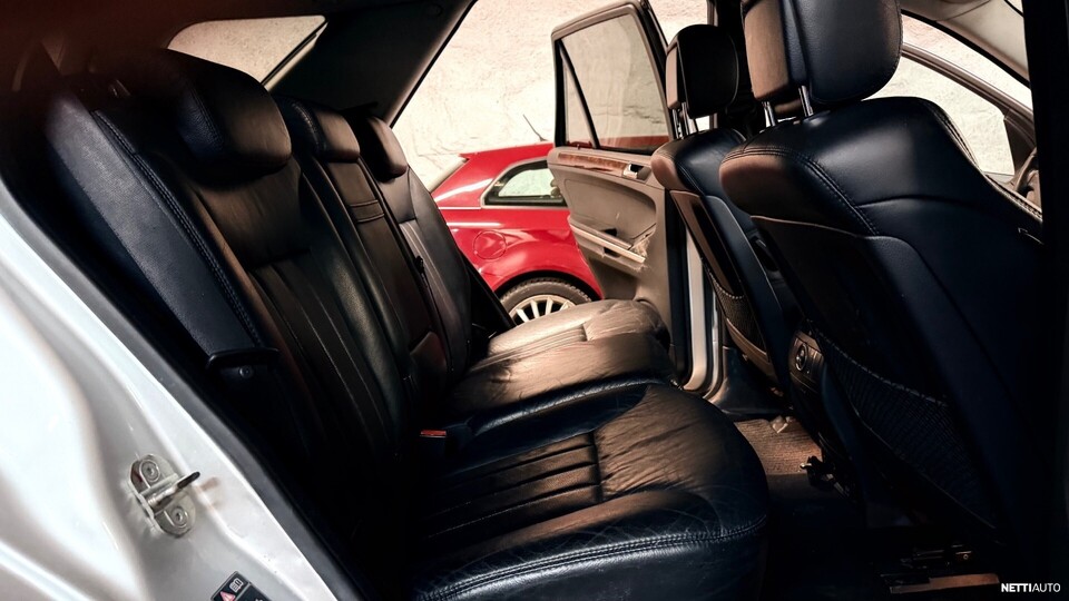 Mercedes-Benz ML vaihtoauto