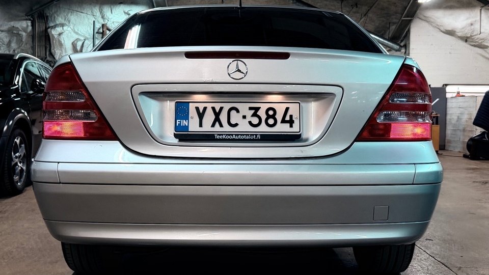 Mercedes-Benz C vaihtoauto