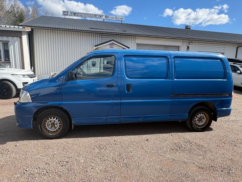 Toyota Hiace vaihtoauto