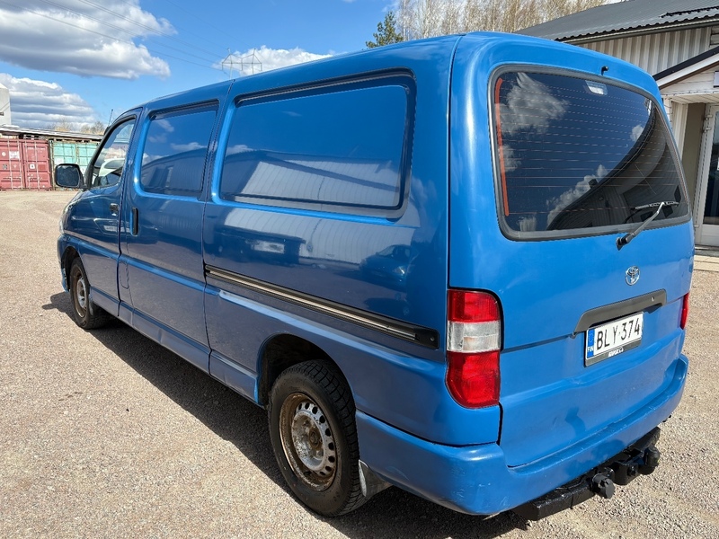 Toyota Hiace vaihtoauto