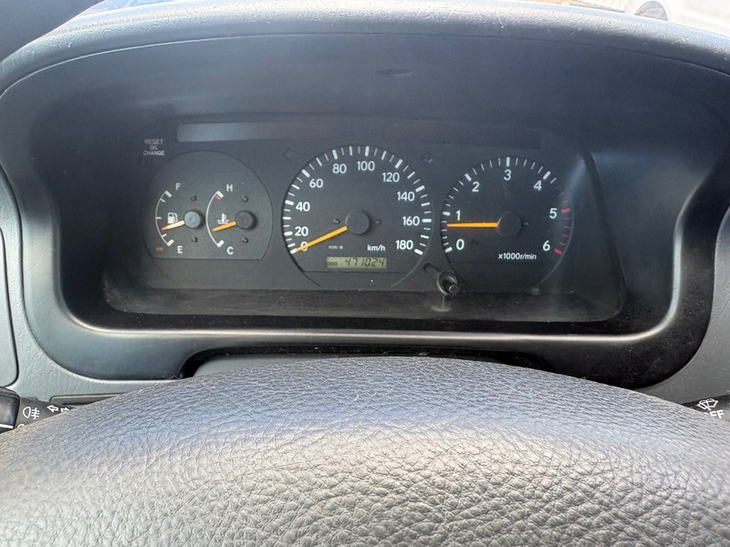 Toyota Hiace vaihtoauto