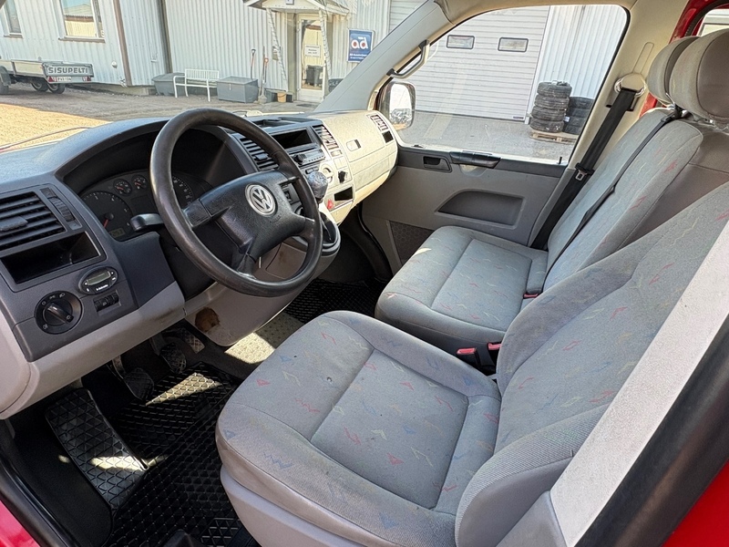 Volkswagen Transporter vaihtoauto