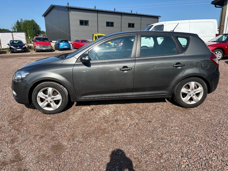 Kia Ceed vaihtoauto