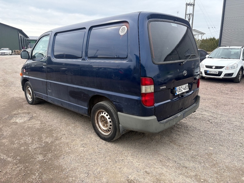 Toyota Hiace vaihtoauto