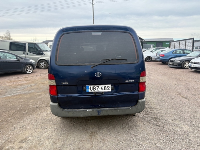 Toyota Hiace vaihtoauto