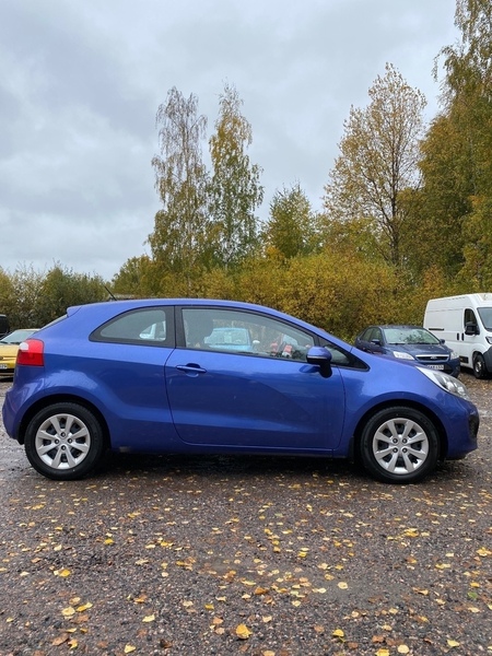 Kia Rio vaihtoauto