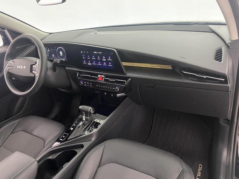 Kia Niro vaihtoauto