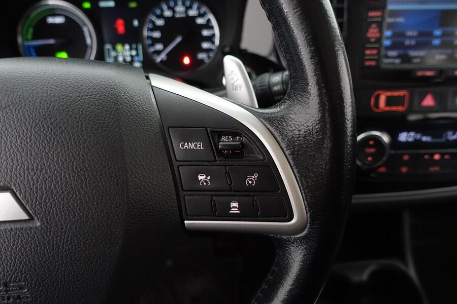 Mitsubishi Outlander vaihtoauto
