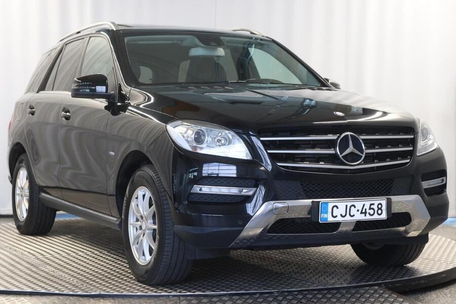 Mercedes-Benz ML vaihtoauto