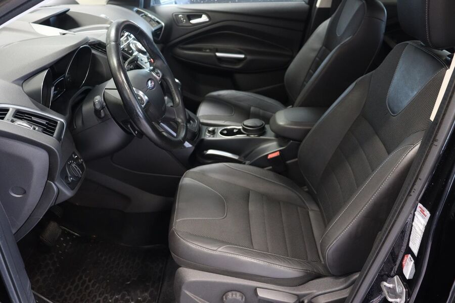 Ford Kuga vaihtoauto