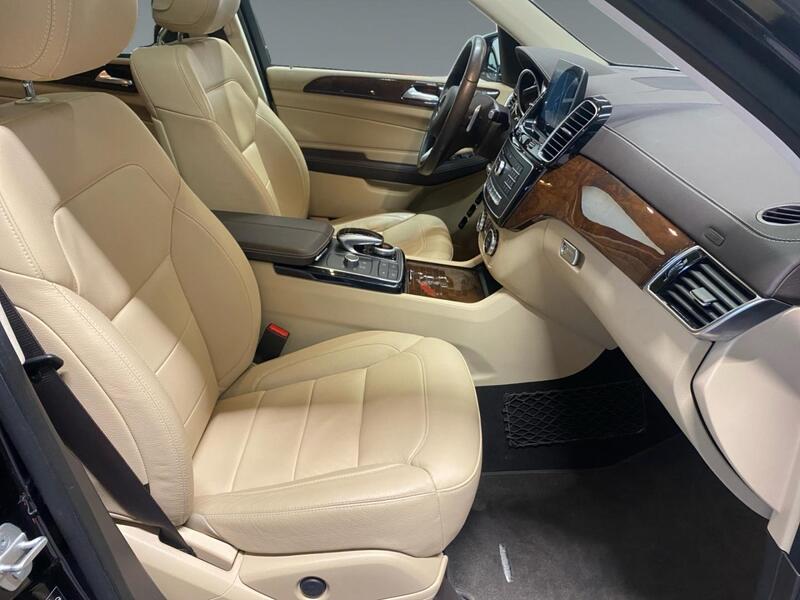 Mercedes-Benz GLS vaihtoauto