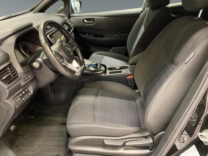 Nissan Leaf vaihtoauto