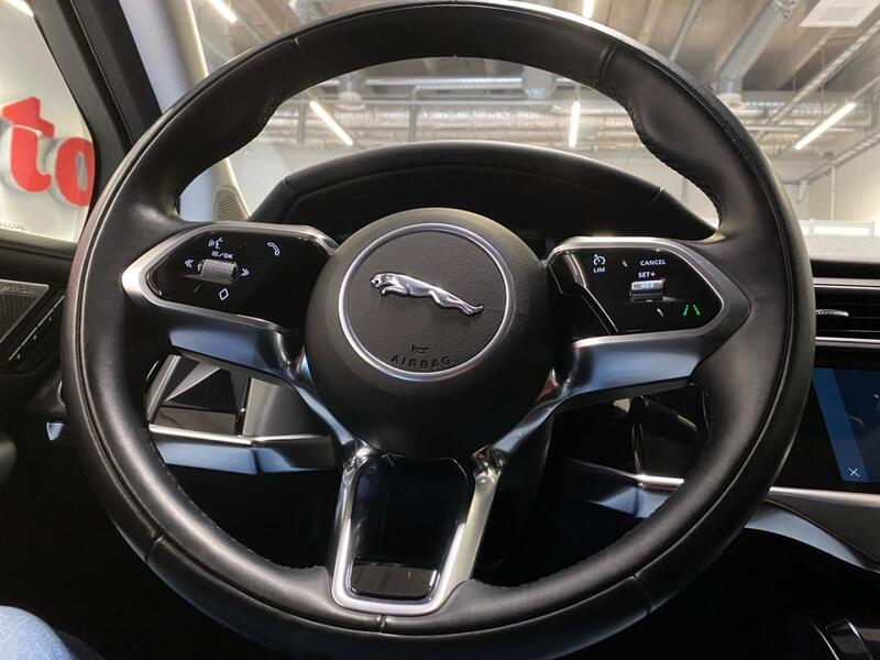 Jaguar I-PACE vaihtoauto