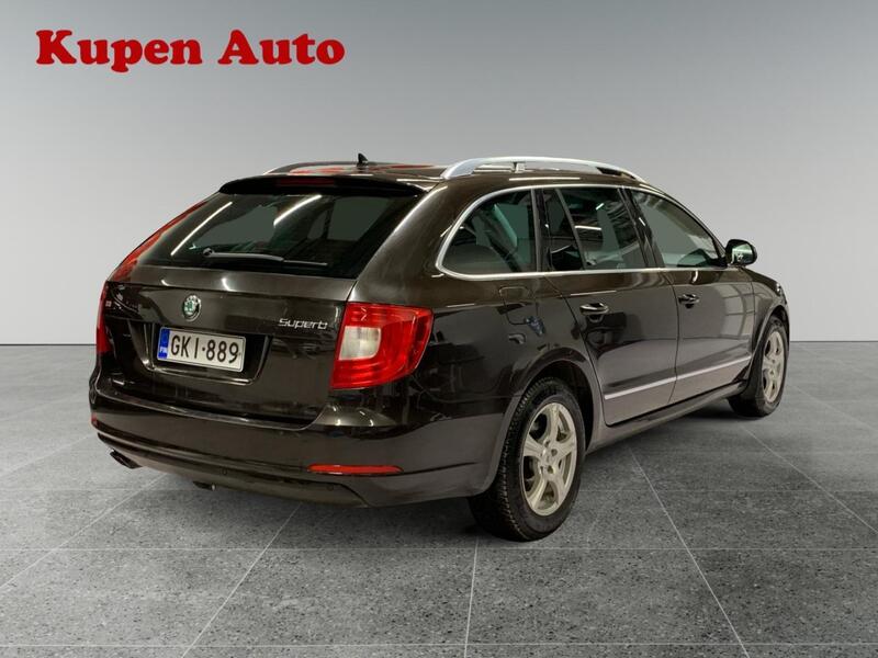 Skoda Superb vaihtoauto