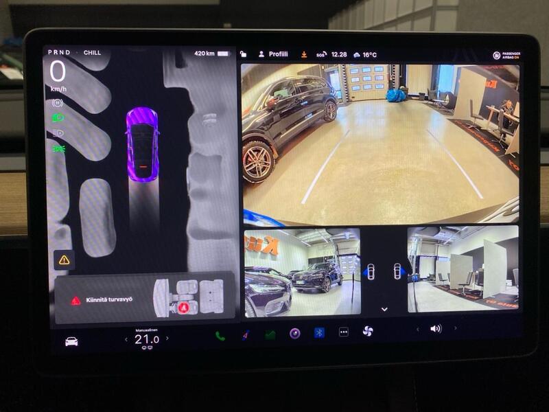 Tesla Model Y vaihtoauto