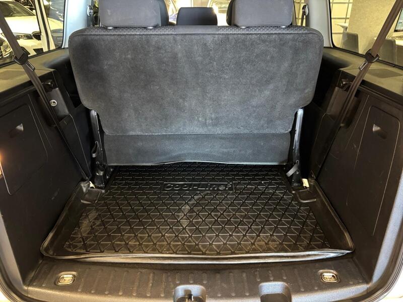 Volkswagen Caddy Maxi vaihtoauto