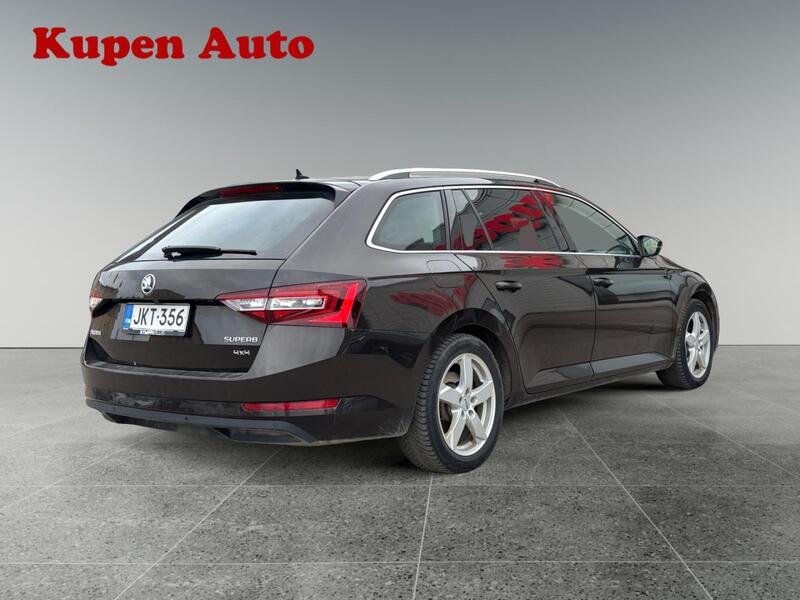 Skoda Superb vaihtoauto