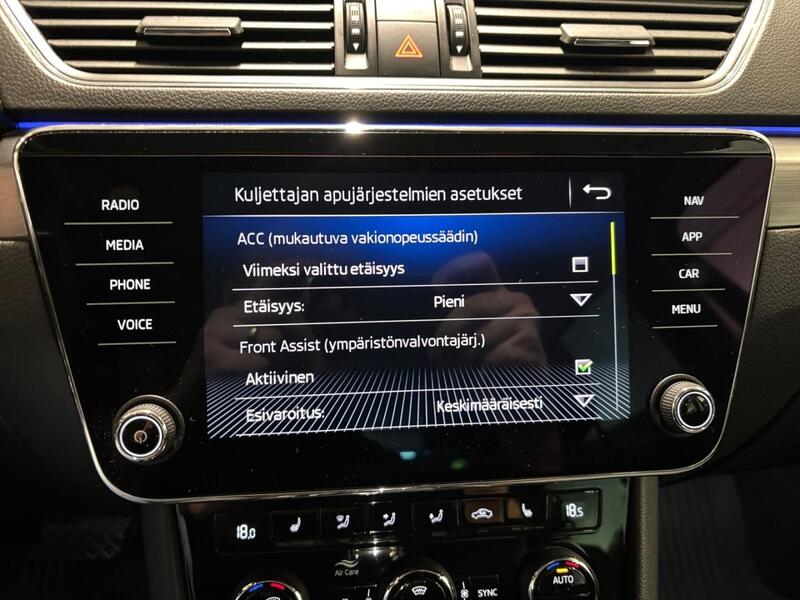 Skoda Superb vaihtoauto