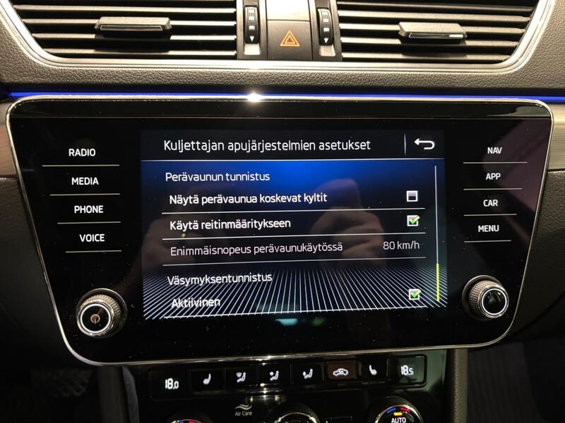 Skoda Superb vaihtoauto
