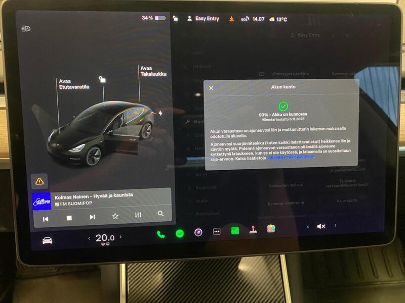 Tesla Model 3 vaihtoauto
