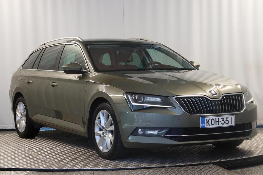 Skoda Superb vaihtoauto