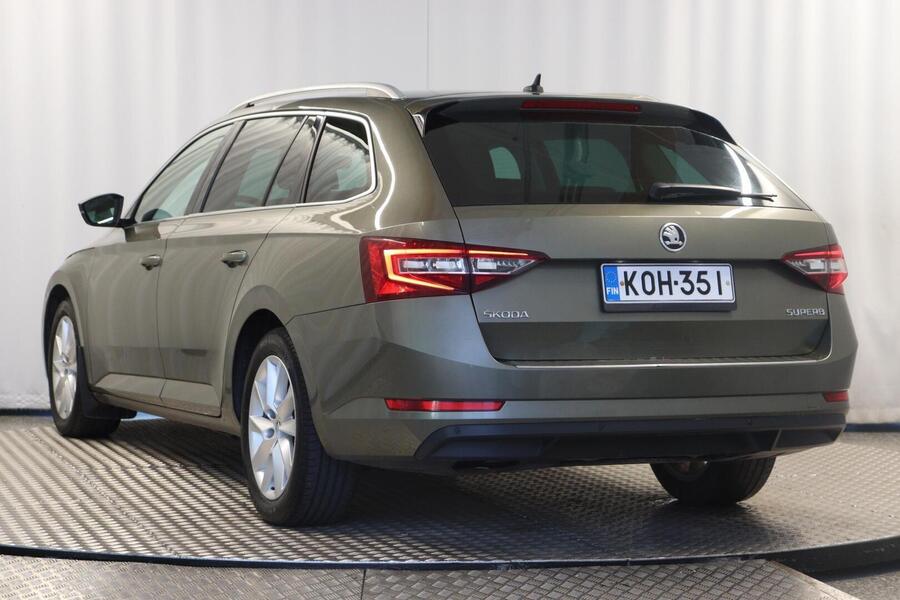 Skoda Superb vaihtoauto
